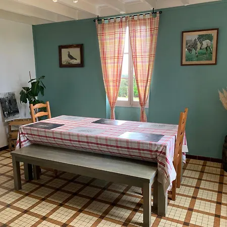 Ferme Equestre Avec Piscine