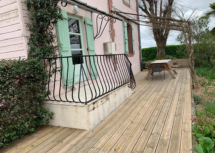 Ferme Equestre Avec Piscine Vakantiehuis *