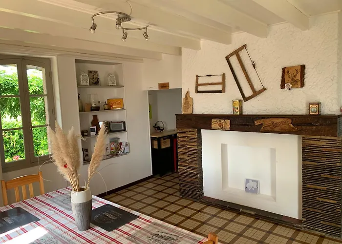 Vakantiehuis Ferme Equestre Avec Piscine Castex (Gers)