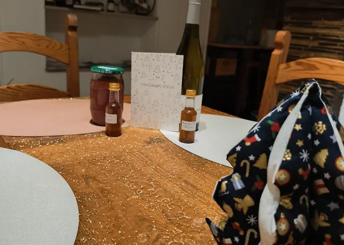 Ferme Equestre Avec Piscine *