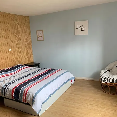 Ferme Equestre Avec Piscine بيت للعطل *