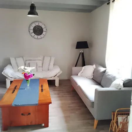 度假居 Ferme Equestre Avec Piscine *